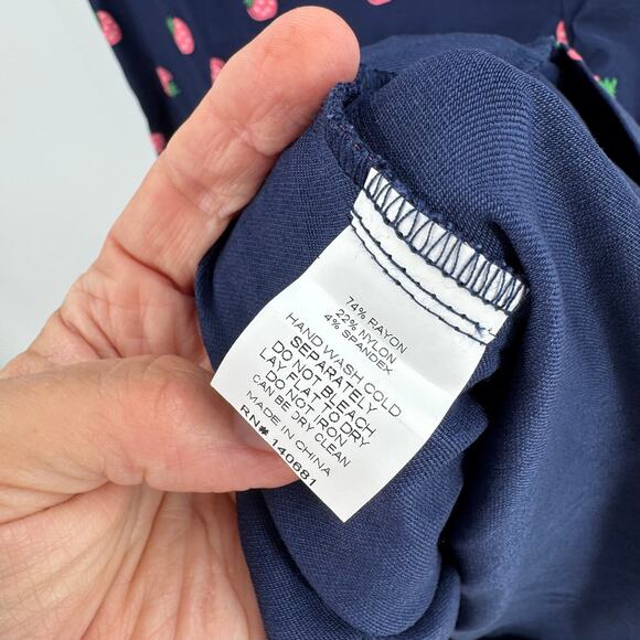 Unique Vintage NWT Strawberry Print Bow Collar Dress 1X/16 Retro Fit & Flare - Picture 7 of 9